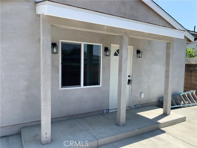 Building Photo - 11506 Maza St