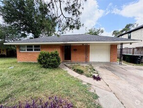 Building Photo - 7905 Turquoise Ln