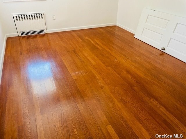 Foto del edificio - 45-61 215th St