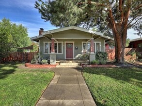 Building Photo - 229 Jacaranda Pl