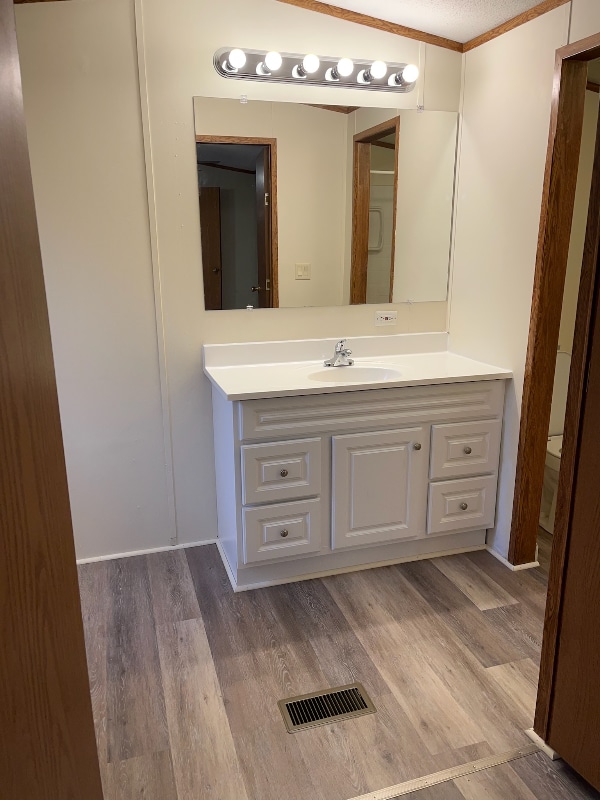 Building Photo - 164 Lynn Dr