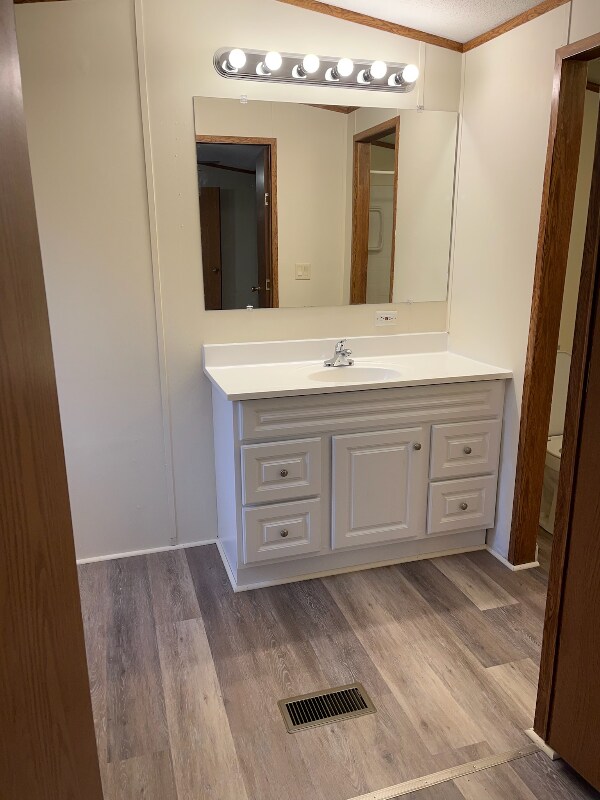 Foto del edificio - 164 Lynn Dr