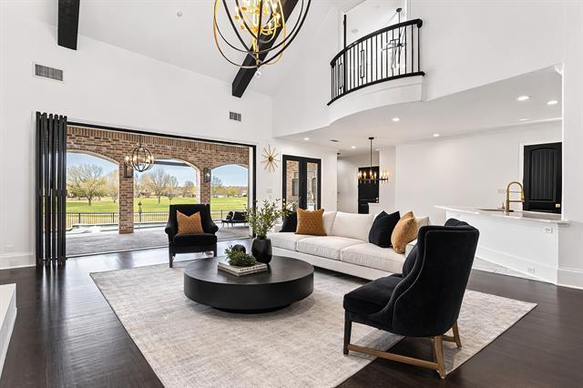 Foto del edificio - 2871 Creekwood Ln