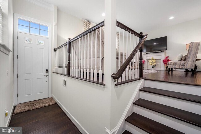 Foto del edificio - 16660 Bolling Brook Ct