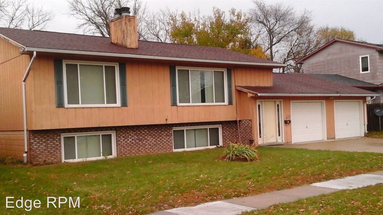 Primary Photo - 2 br, 1 bath Apartment - 1203 Kaplan Dr