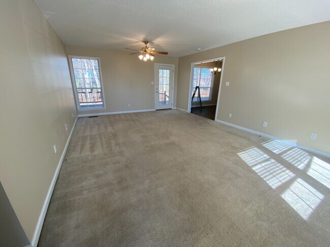 Foto del edificio - 2750 US Hwy 278 E