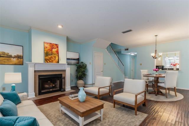 Foto principal - 5859 Frankford Rd