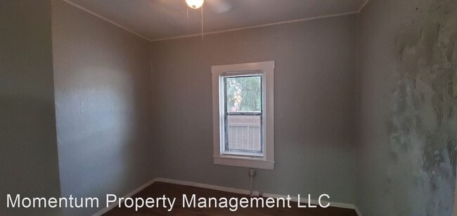 Building Photo - 2 br, 1 bath House - 523 1/2 Quincy St.
