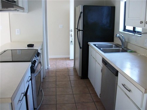 Building Photo - Single Family Residence - ORLANDO, FL