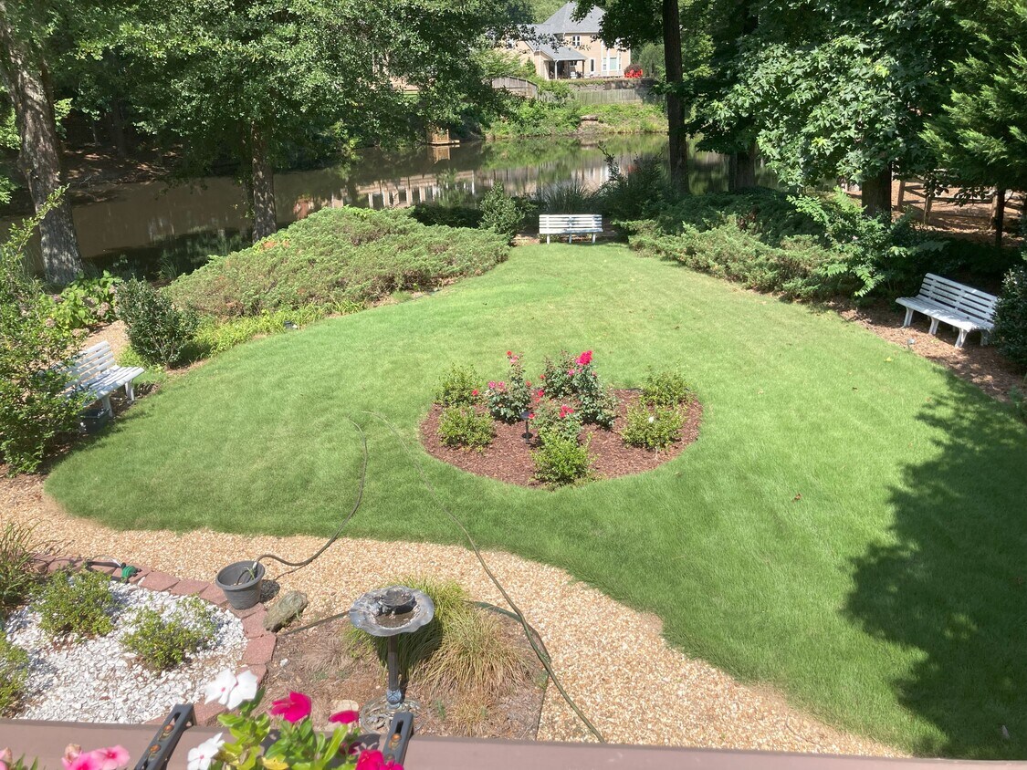 Foto principal - 4042 Penhurst Dr