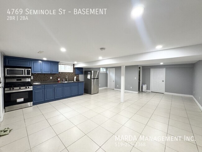 Photo du bâtiment - COZY 2 BED/2 BATH BASEMENT UNIT + 40% OF HYDRO, WATER & GAS