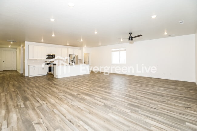 Foto del edificio - 308 Ravello St