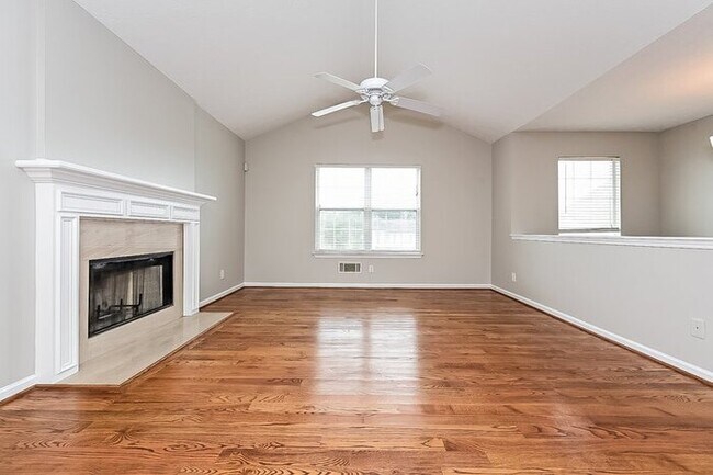 Building Photo - 1414 Leicster Ct