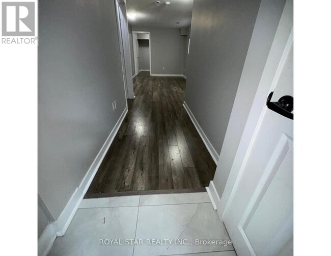 Building Photo - 32 Golden Springs Dr