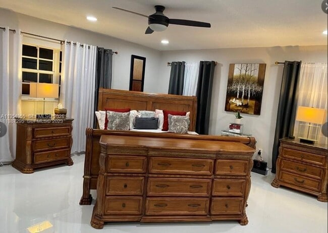 Building Photo - 13371 SW 97th Ct