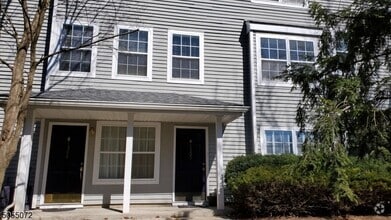 Building Photo - 1305 Paddington Rd