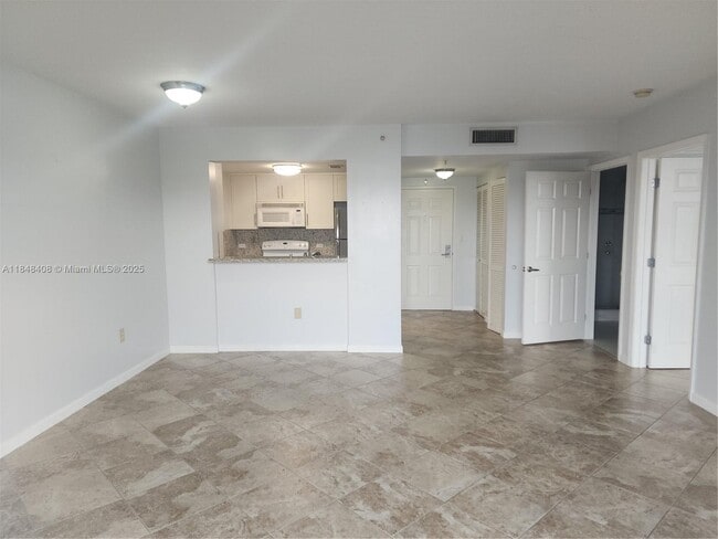 Foto del edificio - 900 SW 8th St