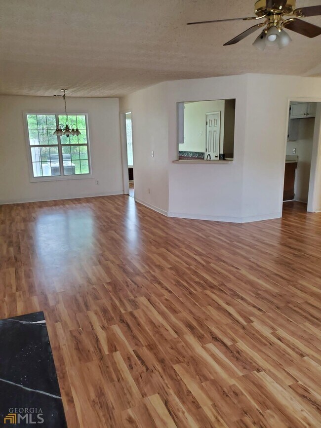 Building Photo - 735 Chatham Park Dr