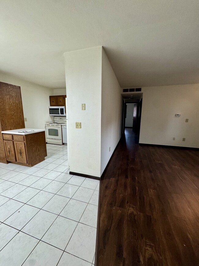 Foto del edificio - 1211 48th Ave