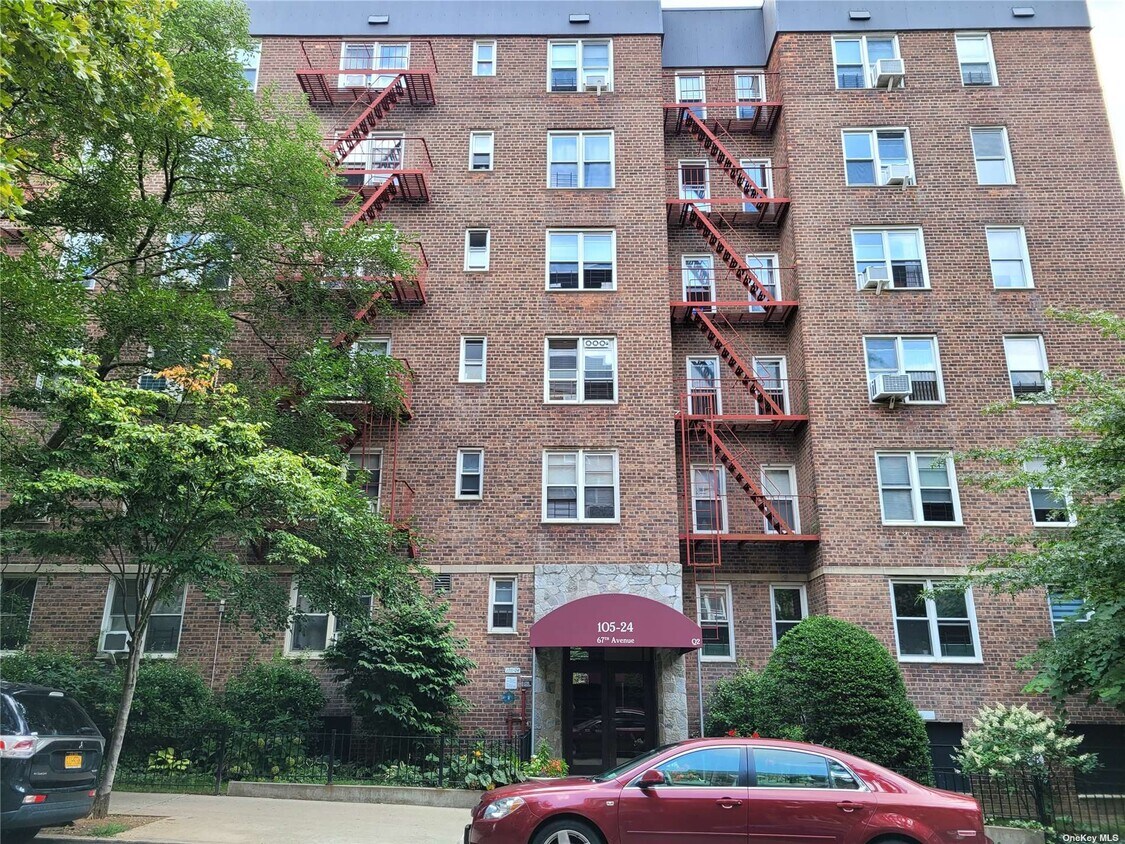 Primary Photo - 105-24-105-67 67th Ave