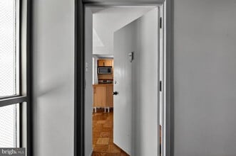 Building Photo - 1311 Delaware Ave SW