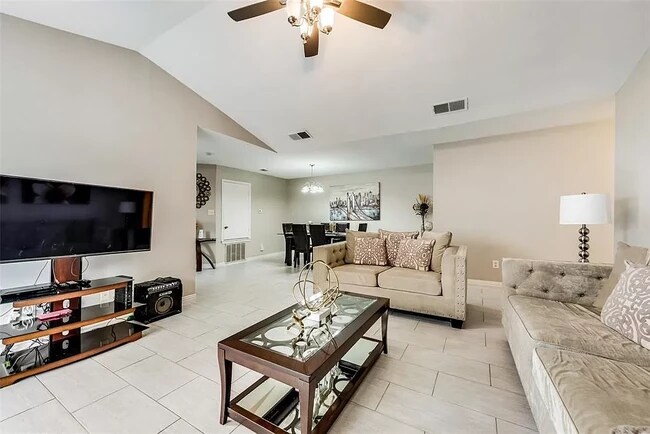 Building Photo - 5504 Stoney Glen Dr