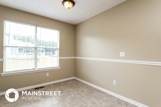 Building Photo - 143 Beechwood Ln