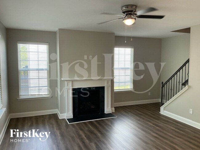 Foto del edificio - 911 Maxine St