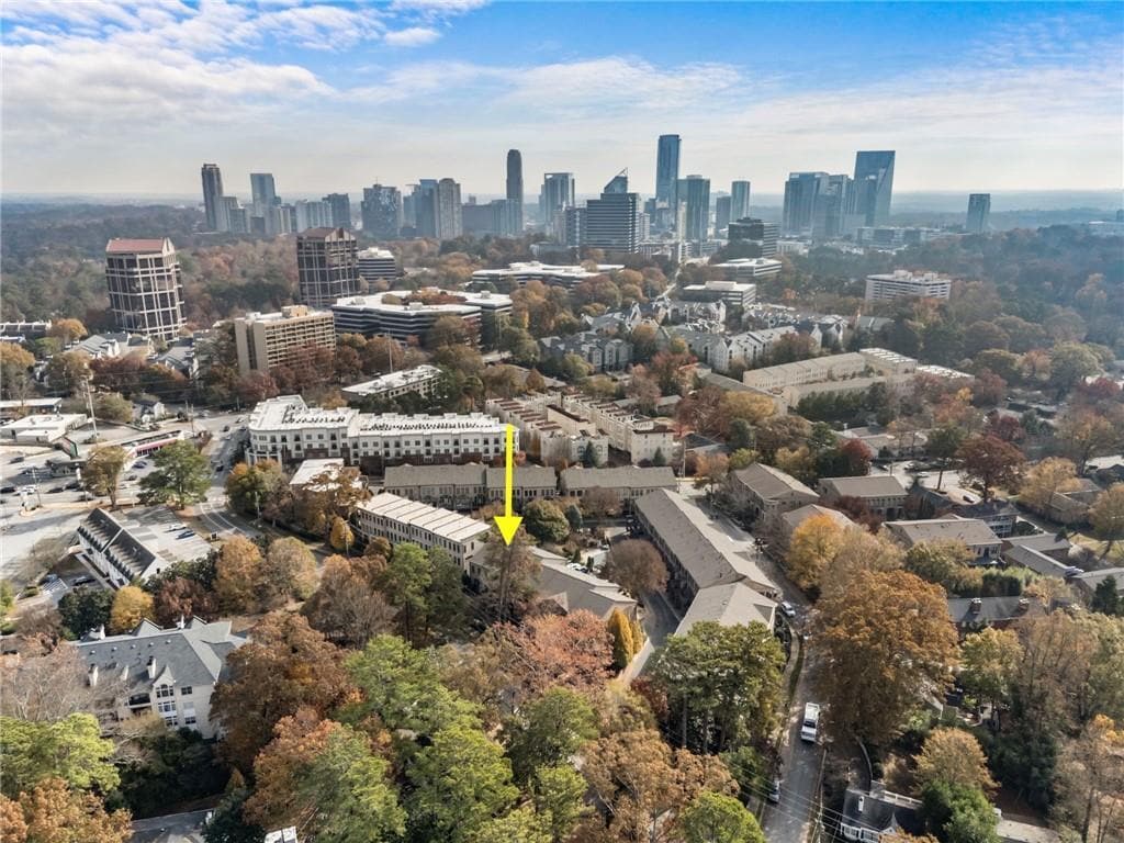 Foto principal - 3611 Habersham Rd NW