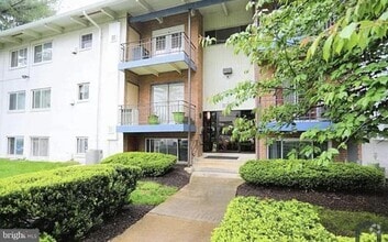 Building Photo - 11380 Cherry Hill Rd