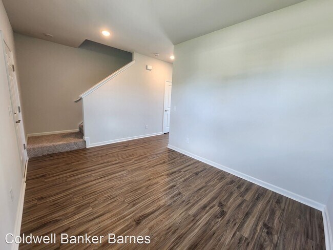 Building Photo - 3 br, 2.5 bath House - 4511 Jackie Retreat Dr