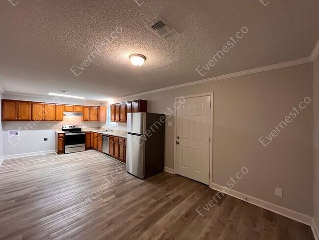 Foto del edificio - 1009 Willard Dr