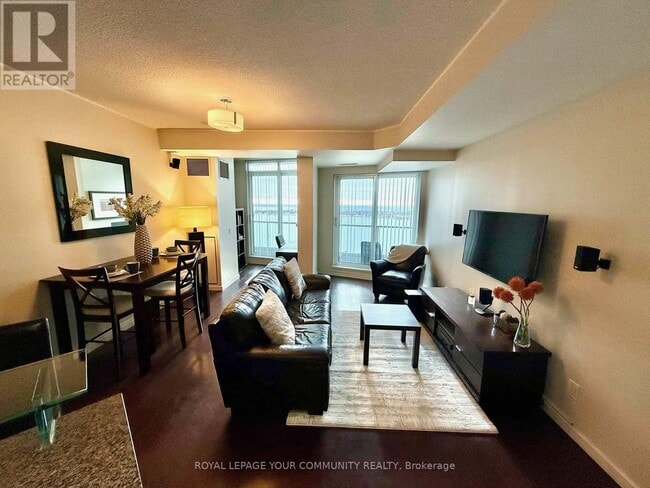 Photo du bâtiment - 8 York St