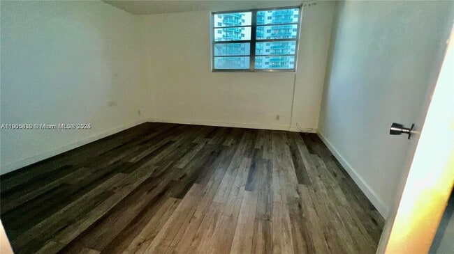 Foto del edificio - 3901 S Ocean Dr