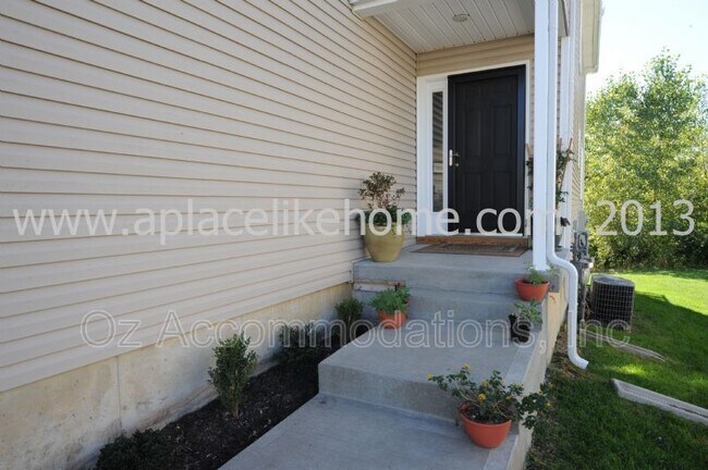 Foto del edificio - 2216 SW Rambling Vine Rd