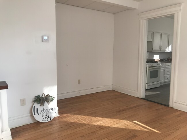 Living Room leading to kitchen - 284 Irvington Ave