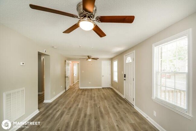 Foto del edificio - 2621 Glenbrook Dr, Durham, NC 27704