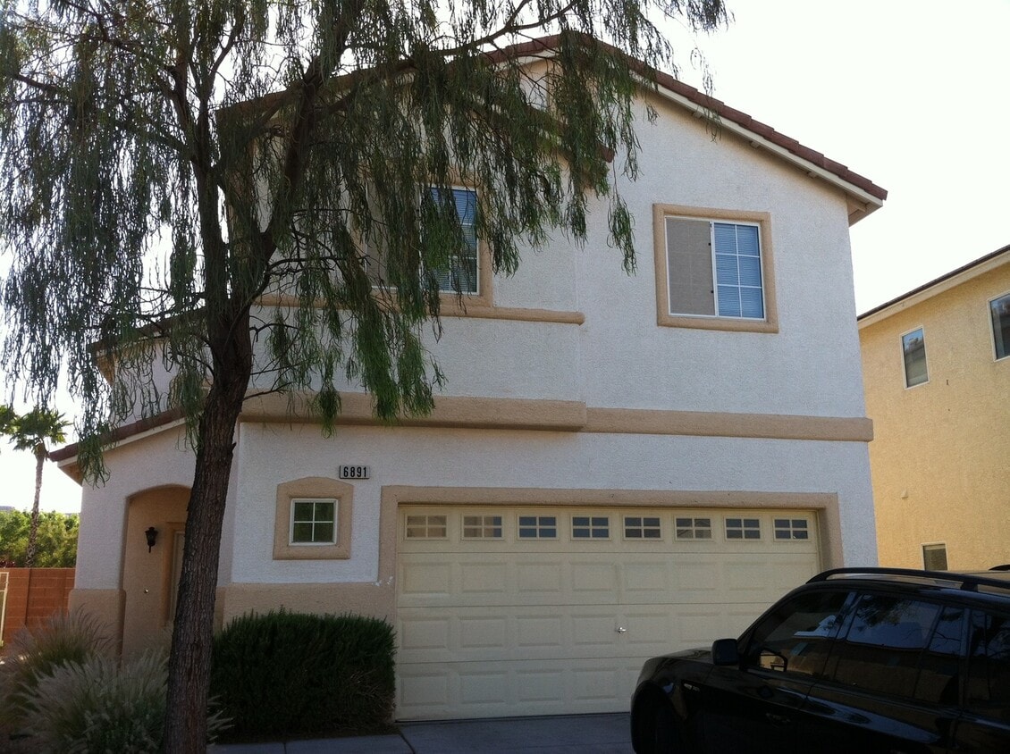 Primary Photo - near school, park and shopping