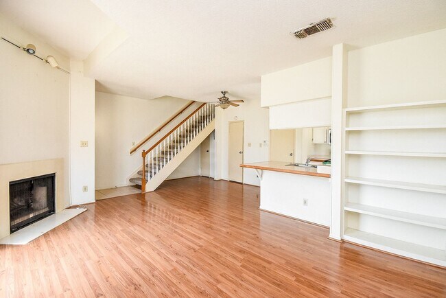 Foto del edificio - 7575 Cambridge St
