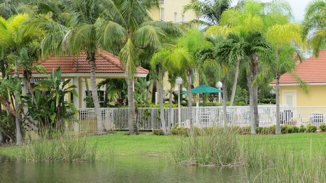 Building Photo - ***ST. CROIX AT PELICAN MARSH ** 2/2 CONDO - GREAT LOCATION CLOSE TO VANDY BEACH***ONE CAR GARAGE...