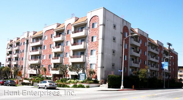 Foto del edificio - 307 S Reno St