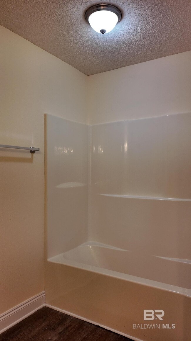 Foto del edificio - 8551 Southwood Ct