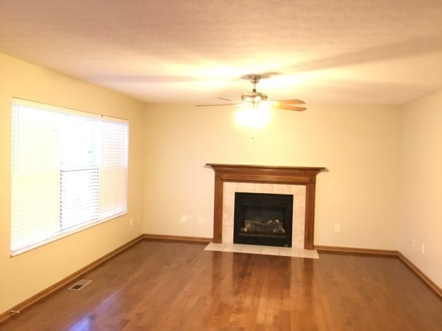 Building Photo - 180 Shaleridge Dr