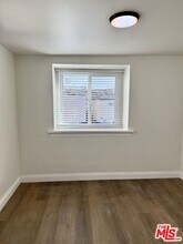 Building Photo - 44 Rose Ave