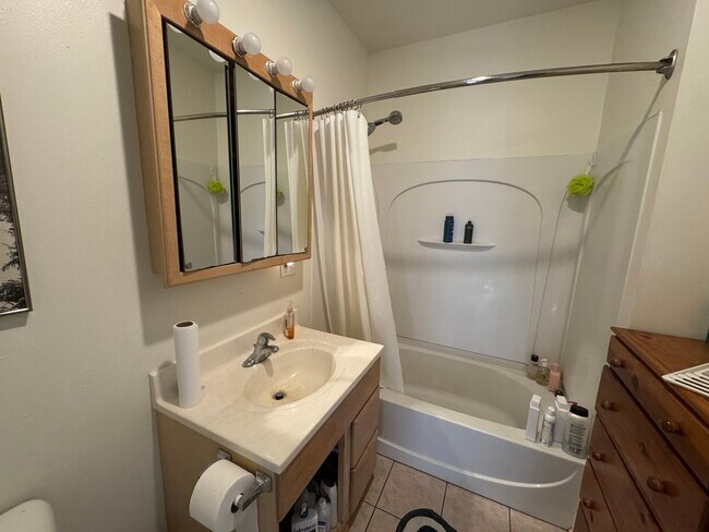 Foto del edificio - 385 E Becher St