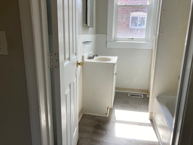 Photo - The Alamdea House