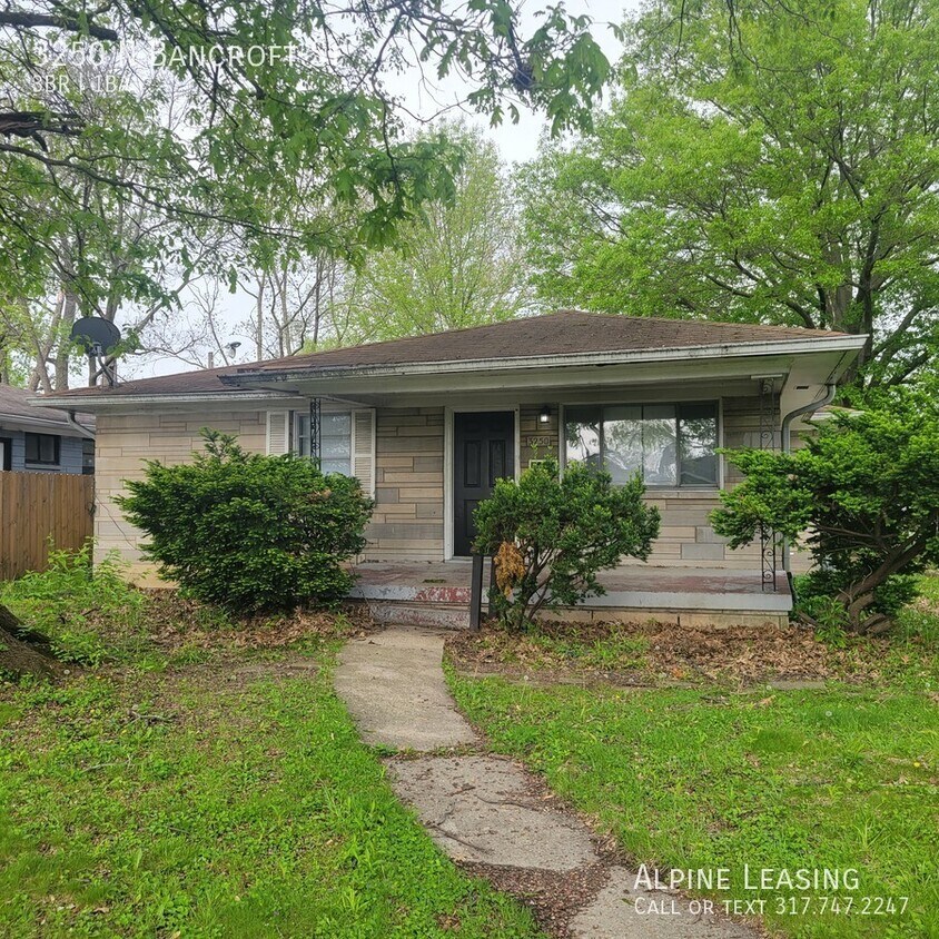 Foto principal - 3250 N Bancroft St