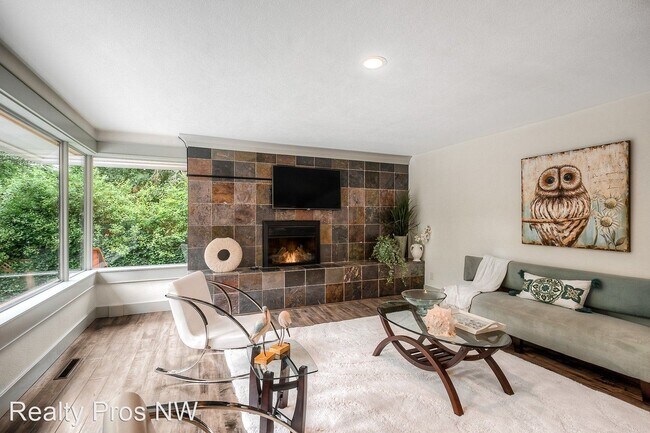Foto del edificio - 3 br, 2 bath House - 2859 140th Ave NE