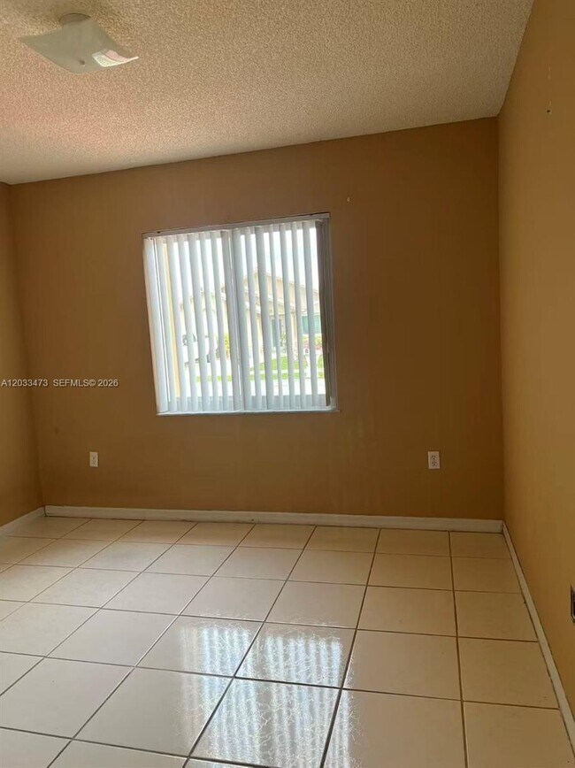 Foto del edificio - 15935 SW 81st Terrace