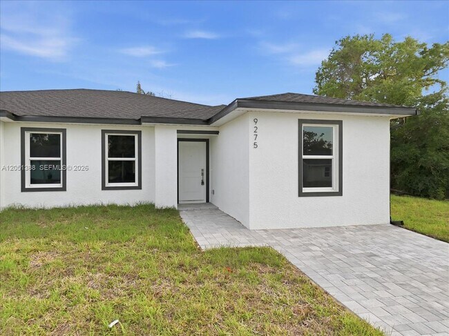 Building Photo - 9275 Anita Ave